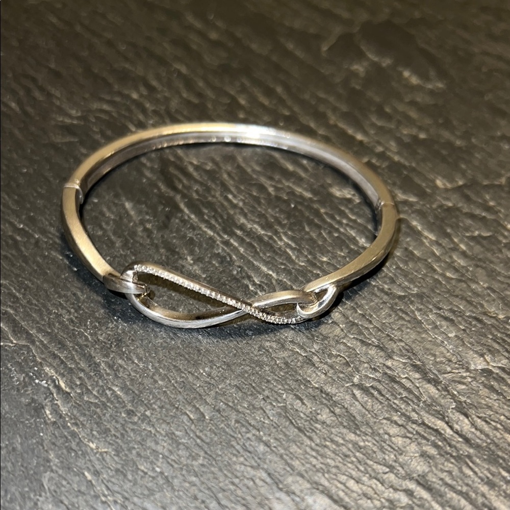 Kay Jewelers Silver Diamond Infinity Bracelet